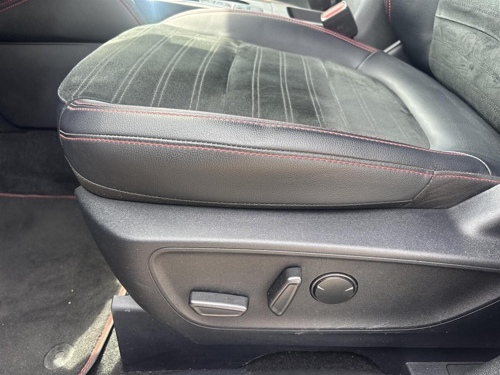 Ford Kuga 2,5 Plugin-hybrid ST-Line X CVT 225HK 5d Trinl. Gear - Image 6