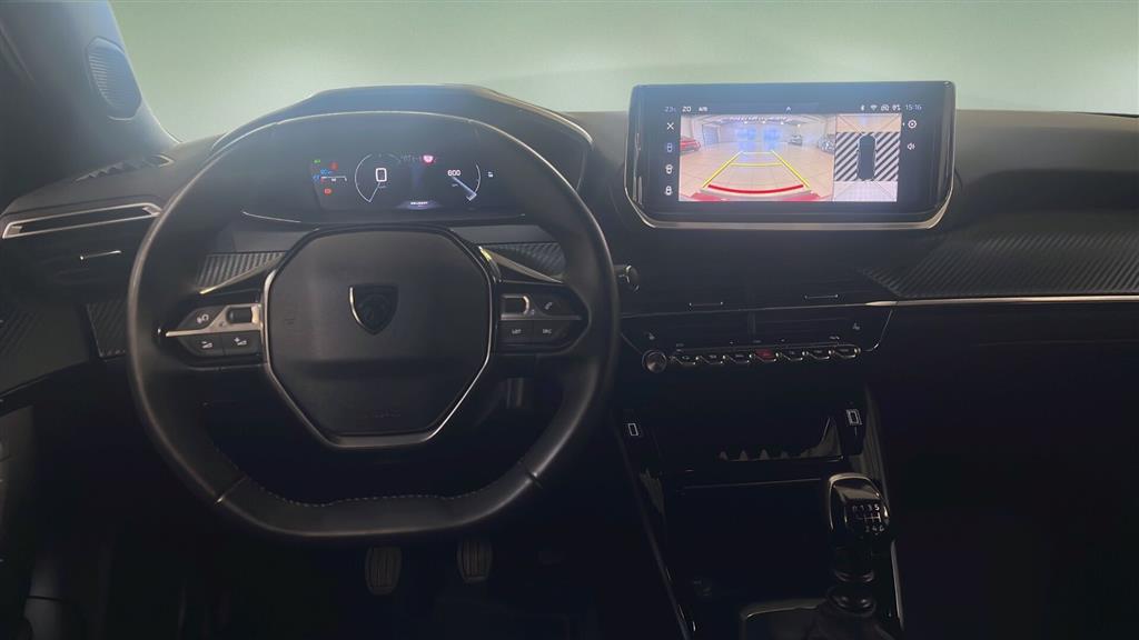 Peugeot 2008 1,2 PureTech Allure 100HK 5d 6g - Image 10