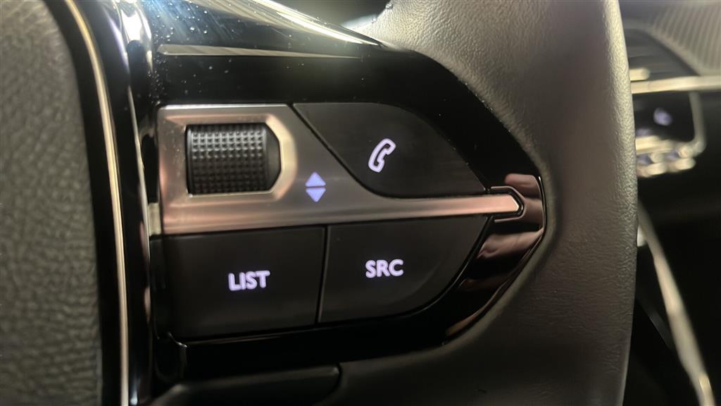 Peugeot 2008 1,2 PureTech Allure 100HK 5d 6g - Image 11