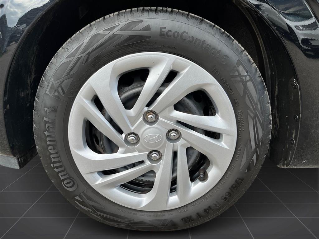 Hyundai i10 1,0 Advanced AMT 67HK 5d Aut. - Image 6