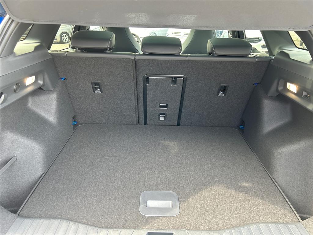 Ford Explorer EL UR Premium RWD 286HK 5d Aut. - Image 13
