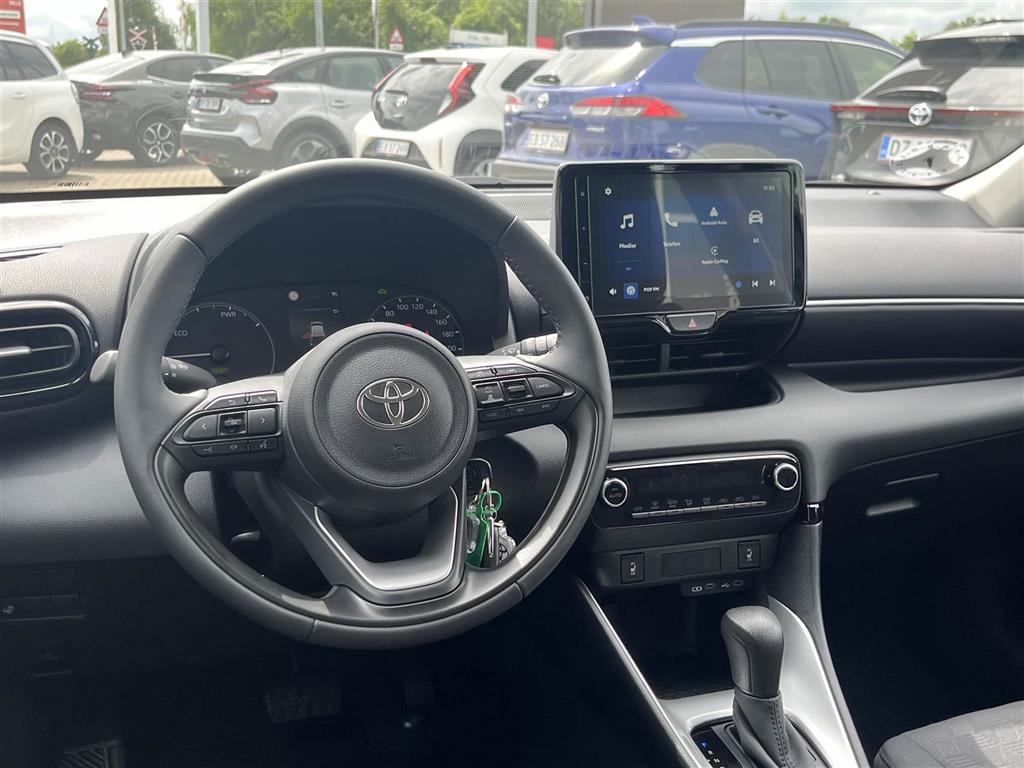 Toyota Yaris 1,5 Hybrid Essential 116HK 5d Trinl. Gear - Image 6