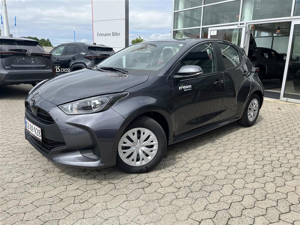 Toyota Yaris 1,5 Hybrid Essential 116HK 5d Trinl. Gear - Image 2
