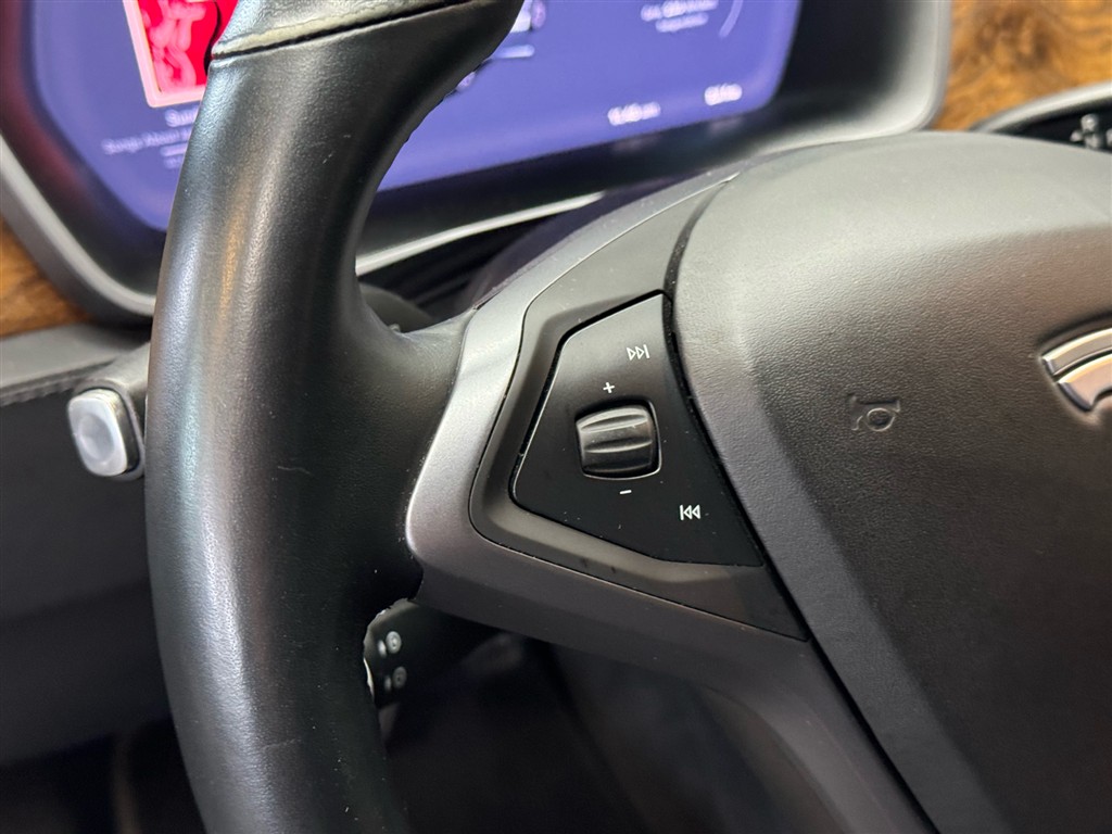 Tesla Model S EL Long Range AWD 573HK 5d Aut. - Image 11