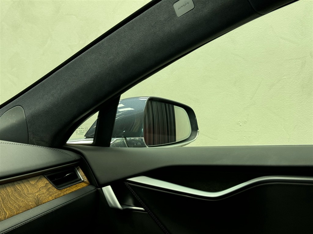 Tesla Model S EL Long Range AWD 573HK 5d Aut. - Image 31