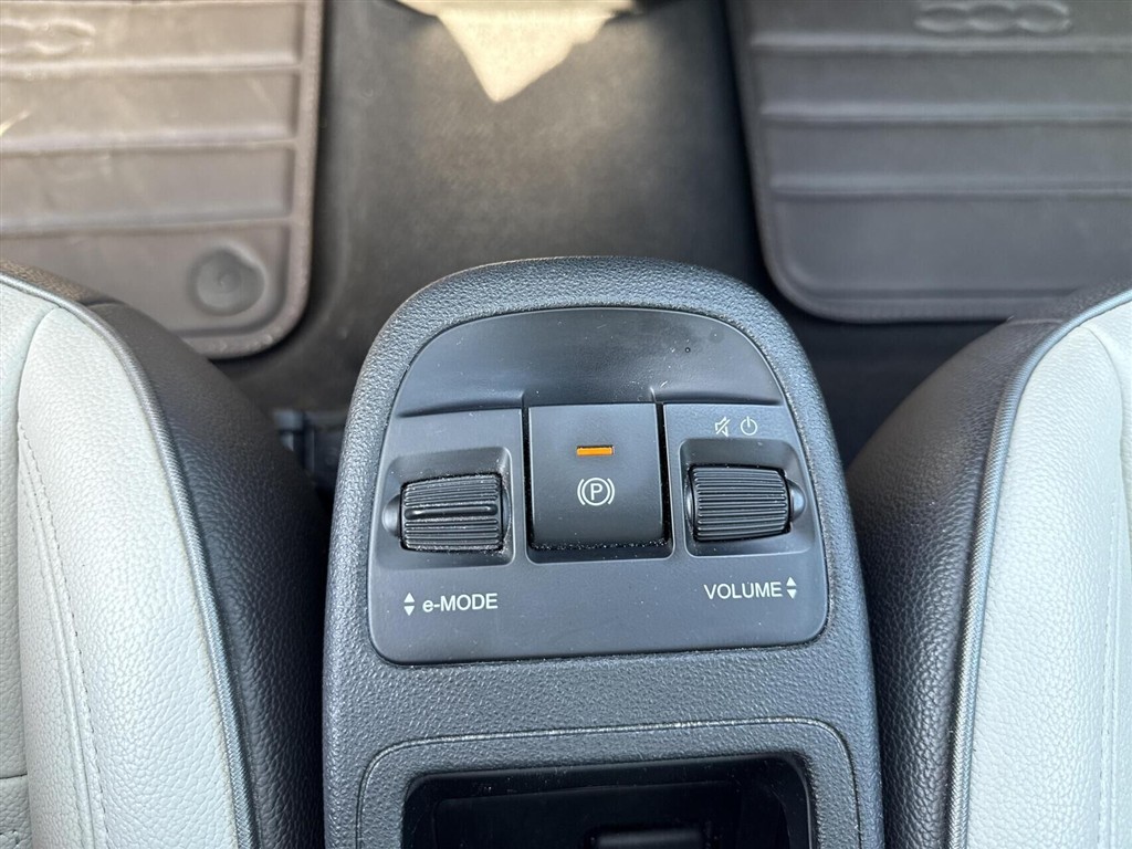 Fiat 500e EL La Prima 118HK 3d Aut. - Image 18