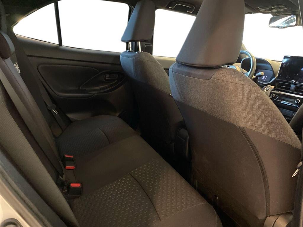 Toyota Yaris Cross 1,5 Hybrid Style Comfort 116HK 5d Trinl. Gear - Image 13