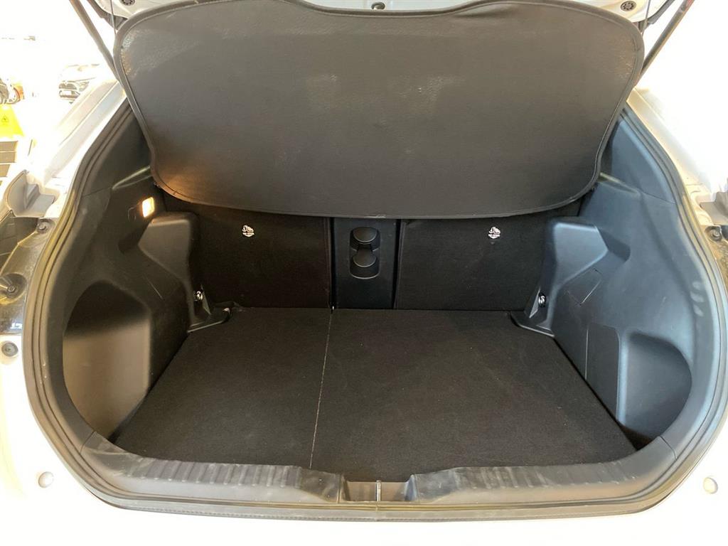 Toyota Yaris Cross 1,5 Hybrid Style Comfort 116HK 5d Trinl. Gear - Image 14
