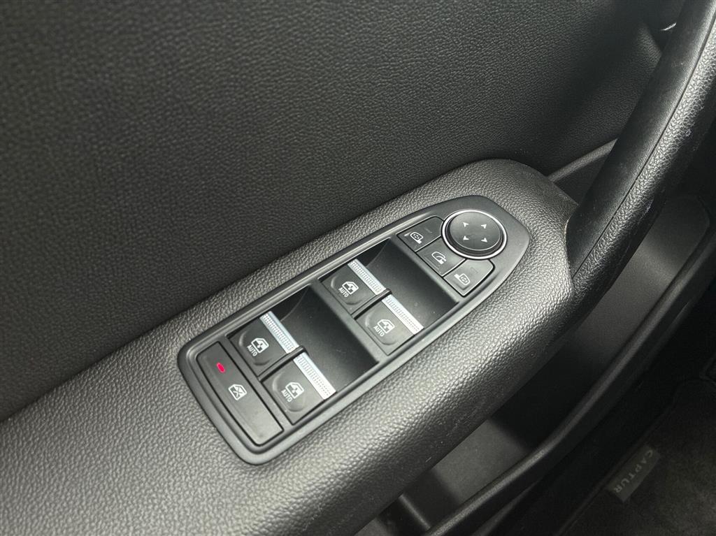 Renault Captur 1,6 E-TECH Plugin-hybrid Intens 160HK 5d Aut. - Image 16