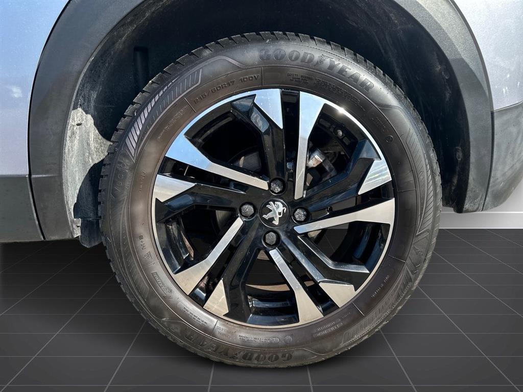 Peugeot 2008 1,2 PureTech Edition 210+ 130HK 5d - Image 6