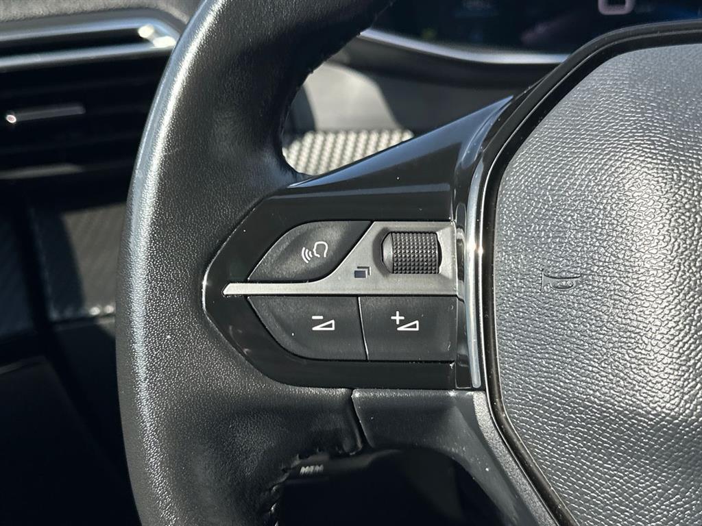 Peugeot 2008 1,2 PureTech Edition 210+ 130HK 5d - Image 18