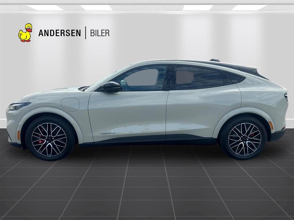 Ford Mustang Mach-E EL UR Premium AWD 375HK 5d Aut. - Image 2