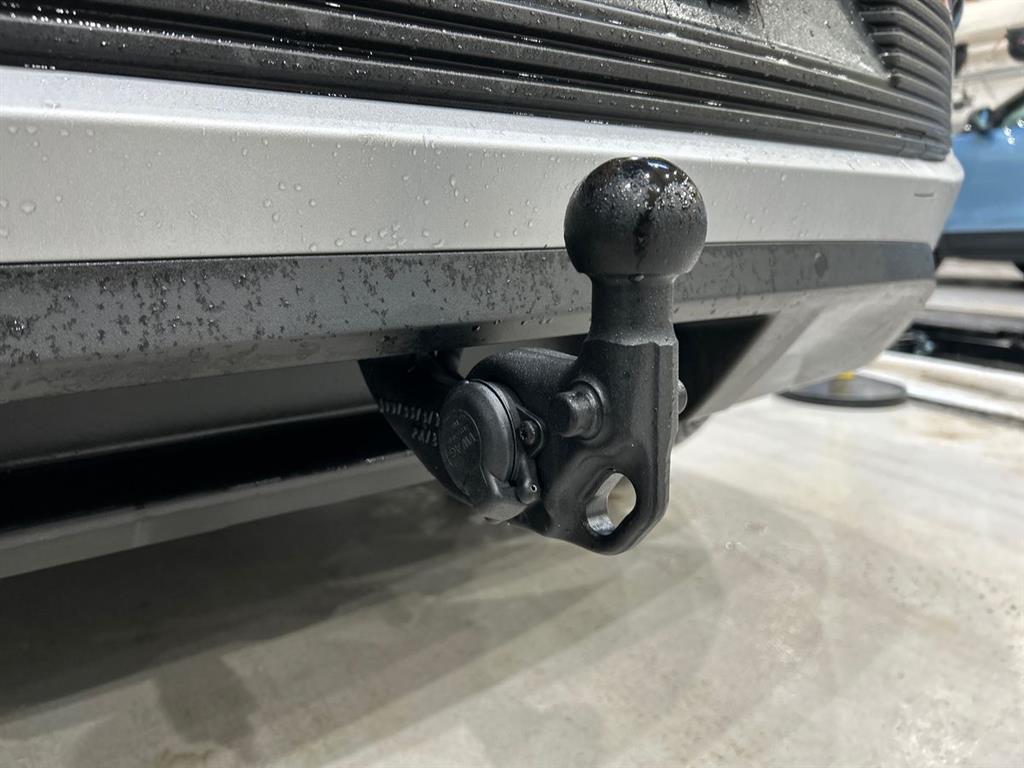 Ford Explorer EL UR Select RWD 286HK 5d Aut. - Image 9