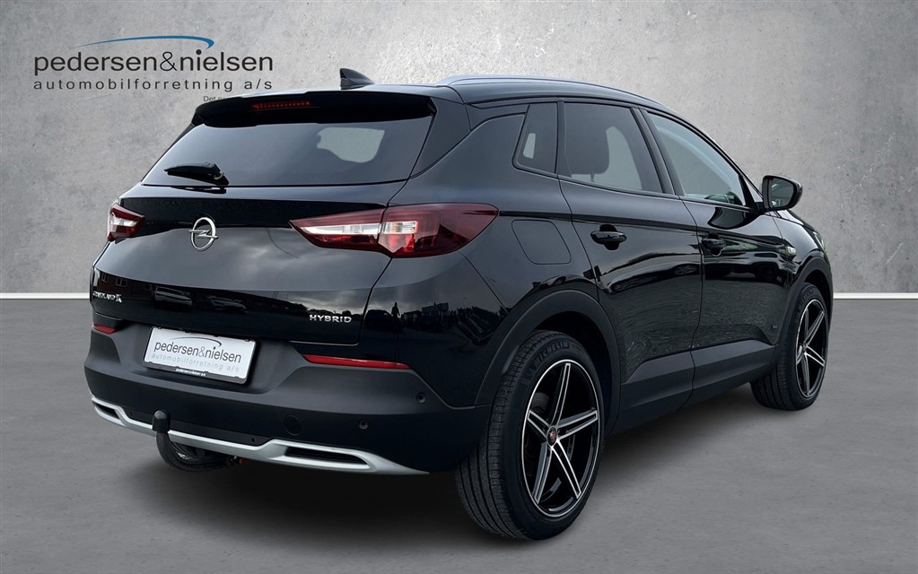 Opel Grandland X 1,6 PHEV Plugin-hybrid Ultimate 225HK 5d 8g Aut. - Image 4