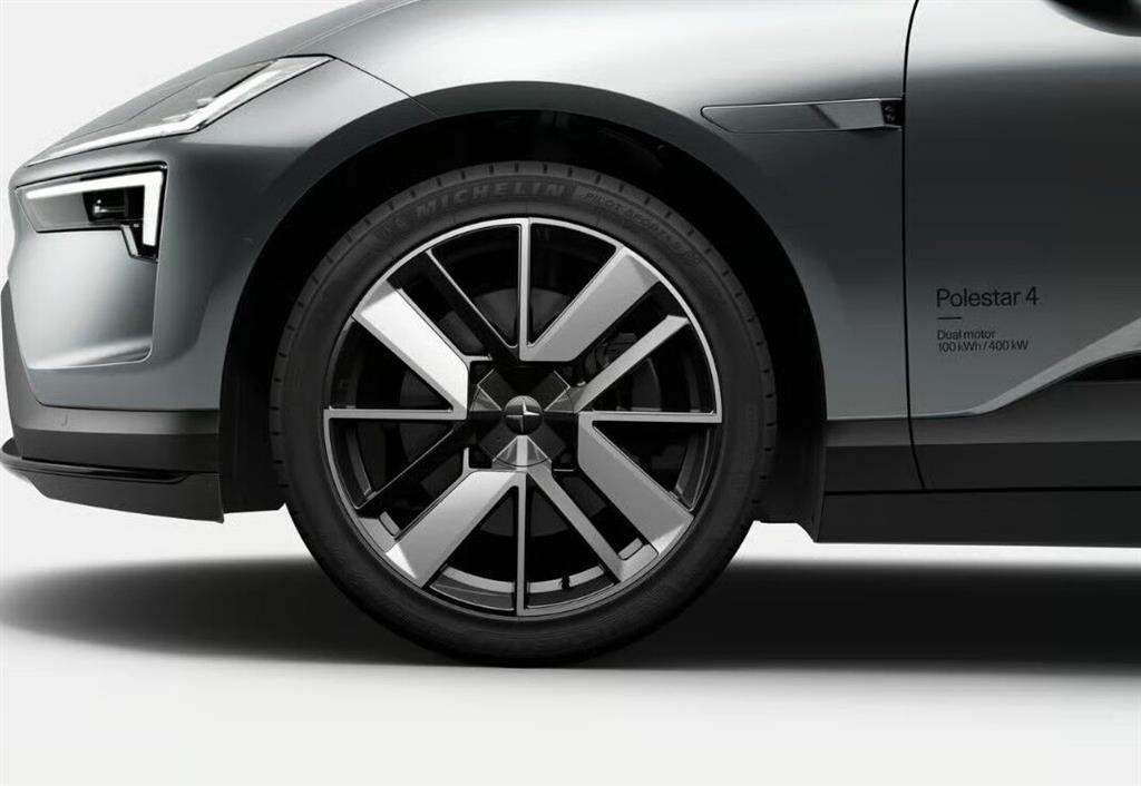 Polestar 4 EL Long range Dual motor AWD 544HK 5d Aut. - Image 8