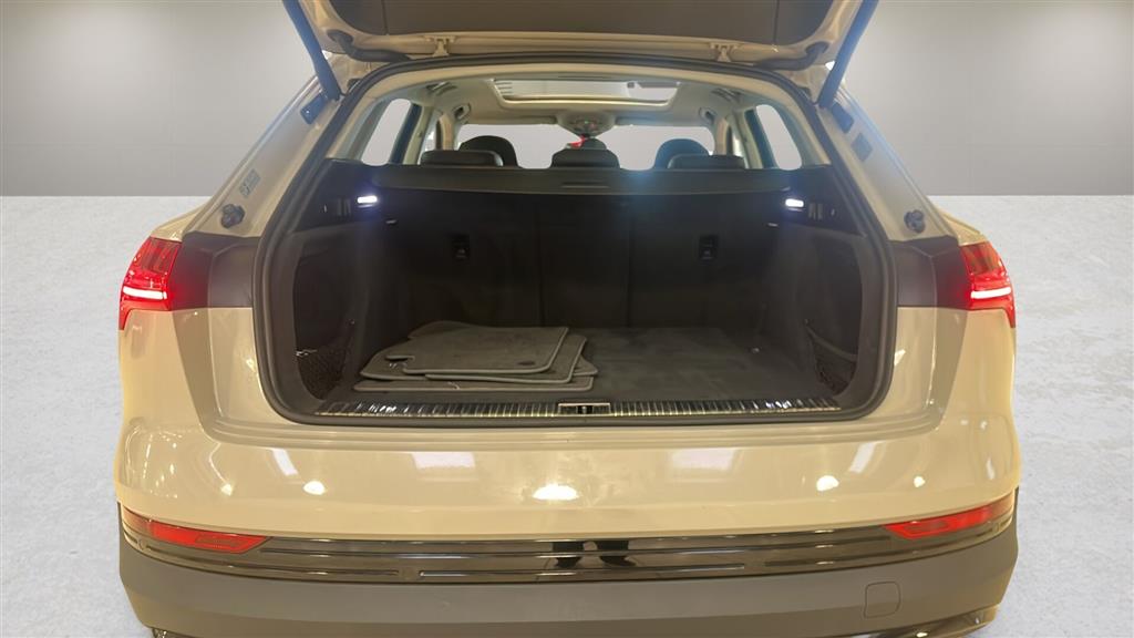 Audi E-tron 50 Prestige Quattro 313HK 5d Aut. - Image 5