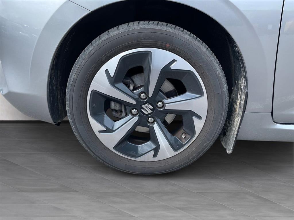 Suzuki Swift 1,2 Desire 82HK 5d - Image 17