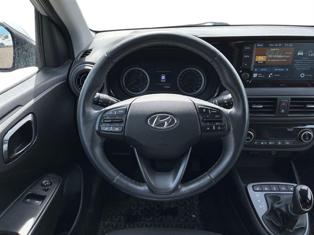 Hyundai i10 1,0 Advanced AMT 67HK 5d Aut. - Image 17