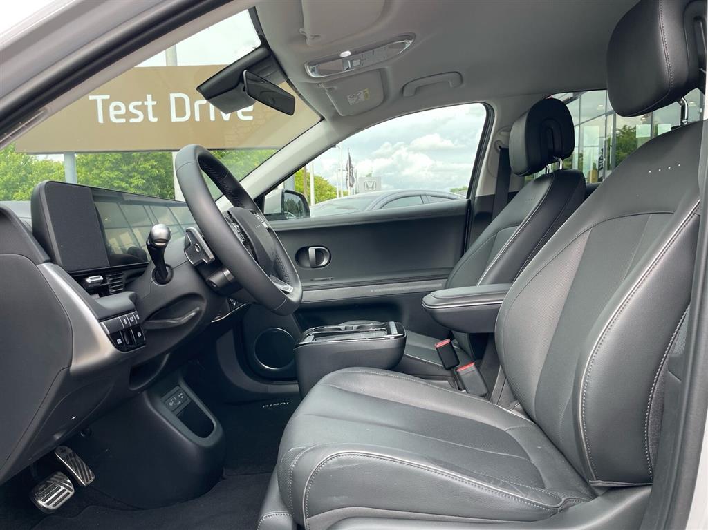 Hyundai Ioniq 5 Electric 84 kWh Ultimate 229HK 5d Aut. - Image 7