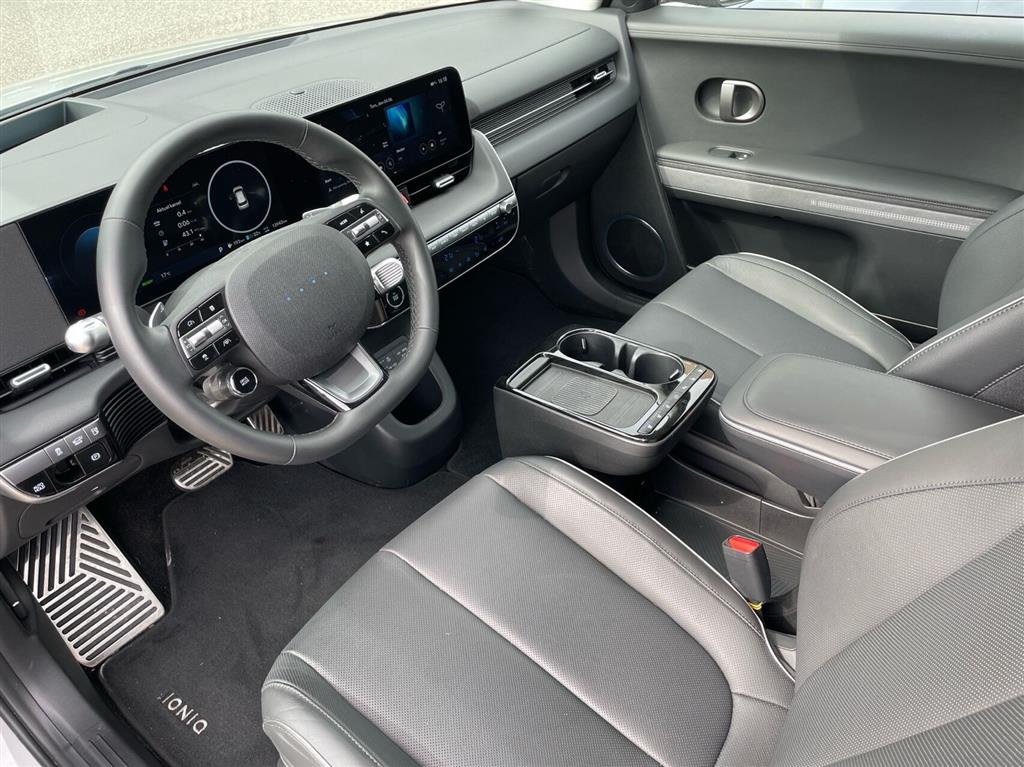 Hyundai Ioniq 5 Electric 84 kWh Ultimate 229HK 5d Aut. - Image 8