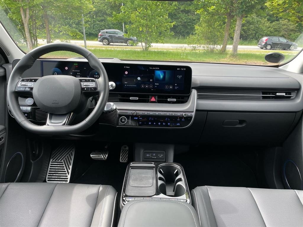 Hyundai Ioniq 5 Electric 84 kWh Ultimate 229HK 5d Aut. - Image 12