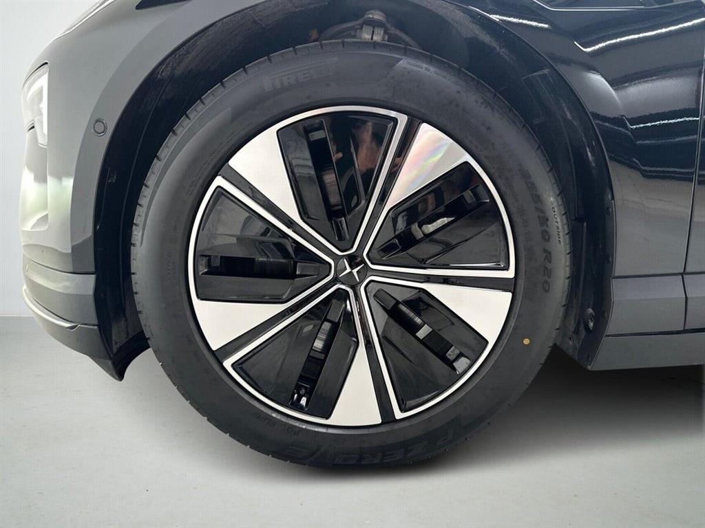 Polestar 4 EL Long range Single motor 272HK 5d Aut. - Image 9