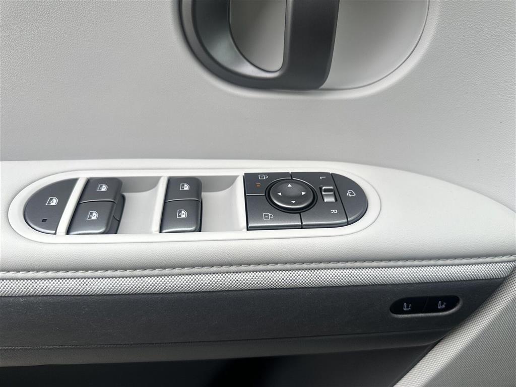 Hyundai Ioniq 5 Electric 84 kWh Ultimate 229HK 5d Aut. - Image 7