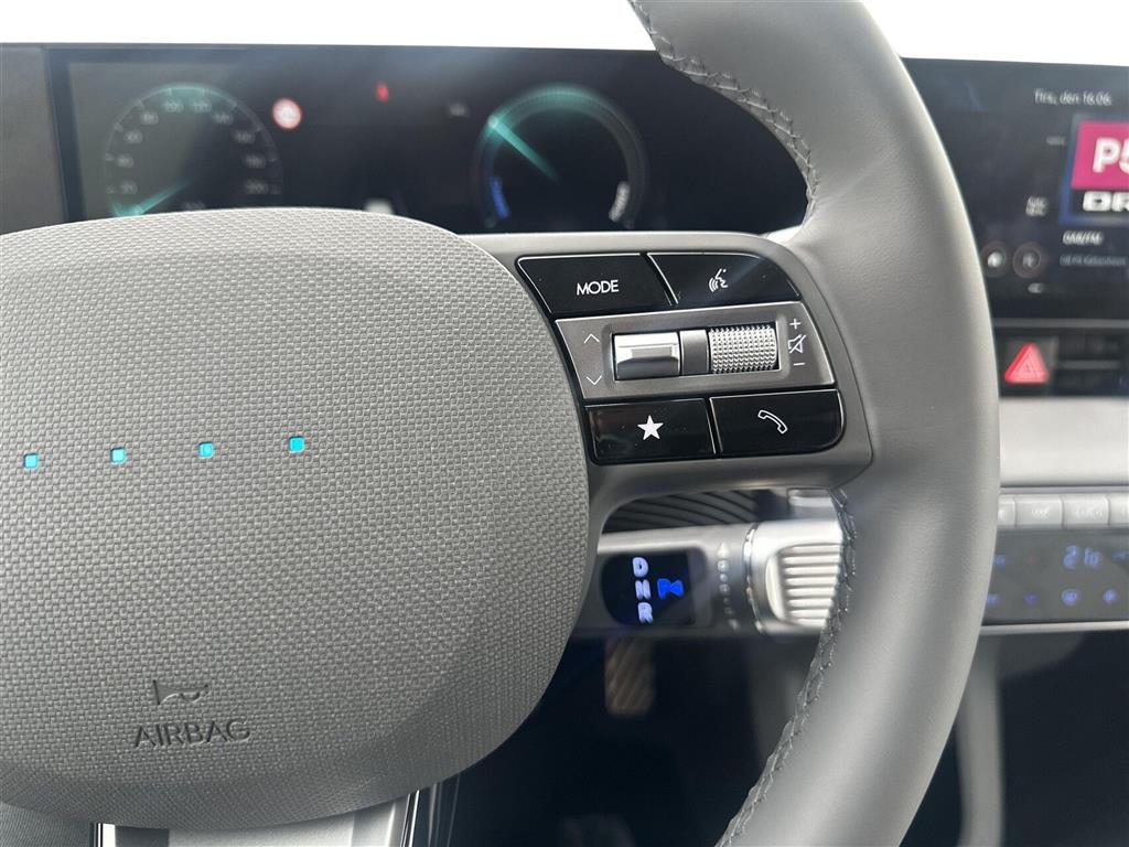 Hyundai Ioniq 5 Electric 84 kWh Ultimate 229HK 5d Aut. - Image 9