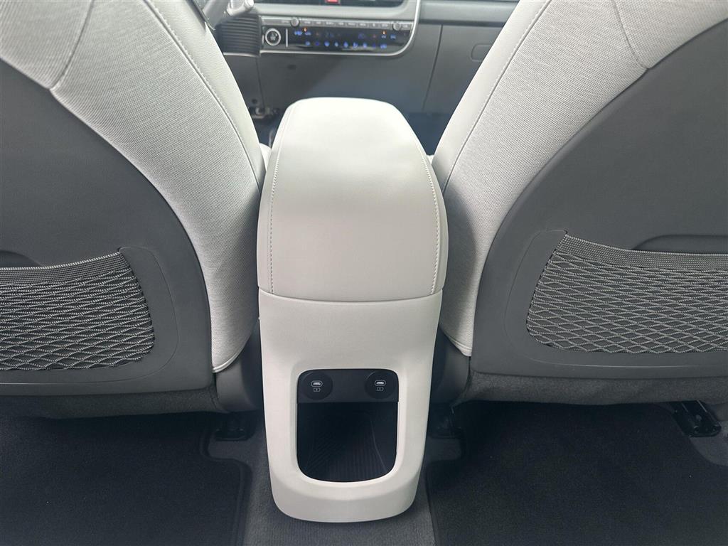 Hyundai Ioniq 5 Electric 84 kWh Ultimate 229HK 5d Aut. - Image 16