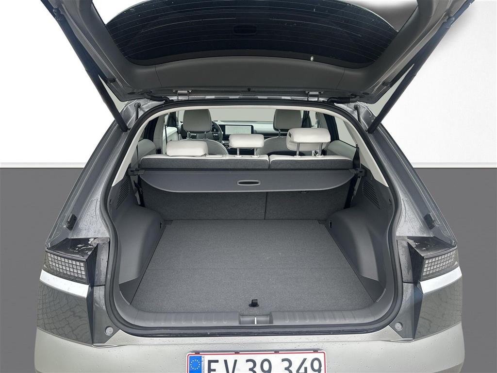 Hyundai Ioniq 5 Electric 84 kWh Ultimate 229HK 5d Aut. - Image 17