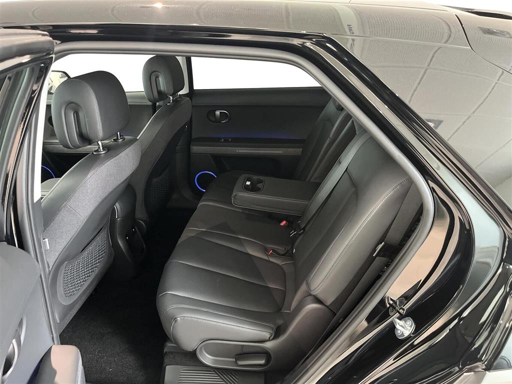 Hyundai Ioniq 5 Electric 84 kWh Ultimate 229HK 5d Aut. - Image 5