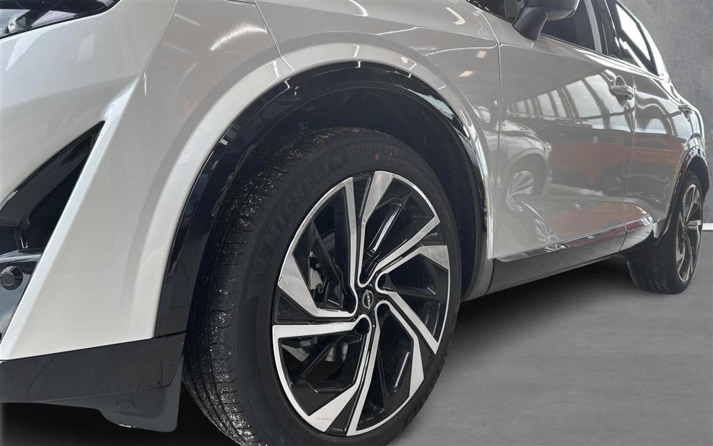 Nissan Qashqai 1,3 Mild hybrid Tekna+ X-Tronic 158HK 5d 7g Aut. - Image 3