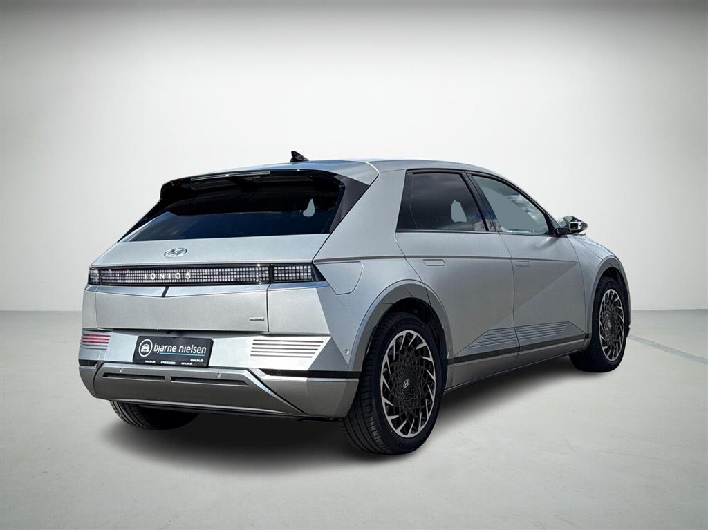 Hyundai Ioniq 5 Electric 77,4 kWh Ultimate 4WD 325HK 5d Aut. - Image 2