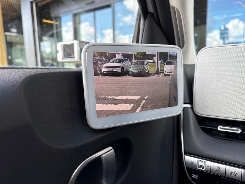 Hyundai Ioniq 5 Electric 77,4 kWh Ultimate 4WD 325HK 5d Aut. - Image 26