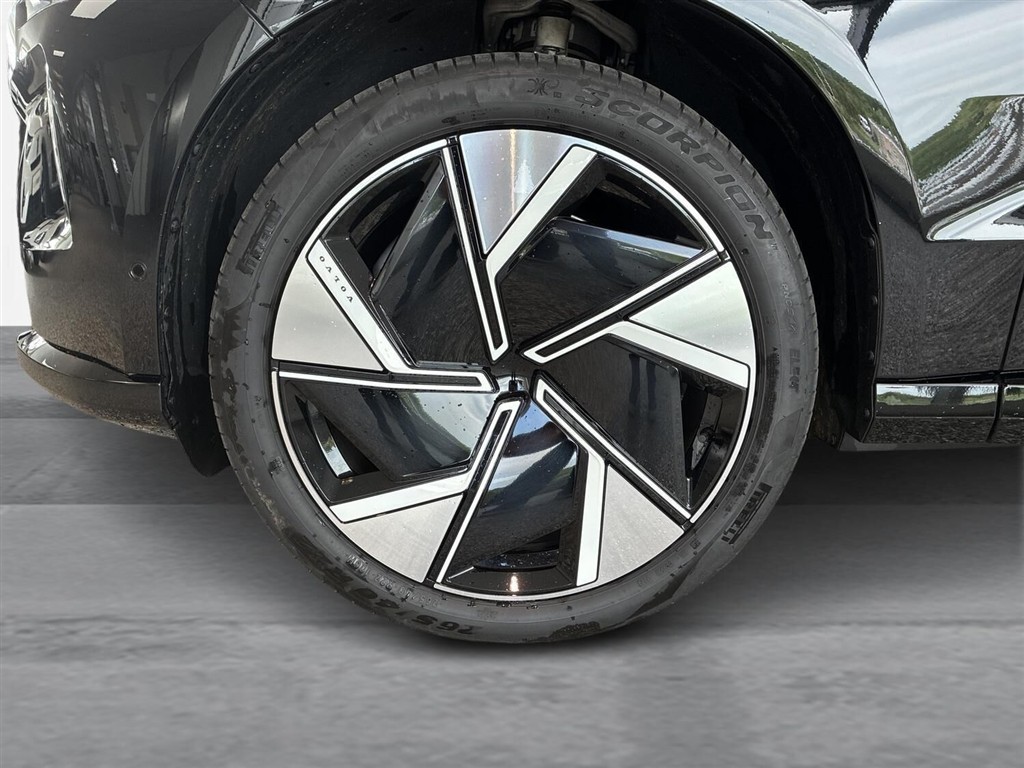Volvo EX90 Twin Motor Performance Ultra AWD 517HK 5d Aut. - Image 10