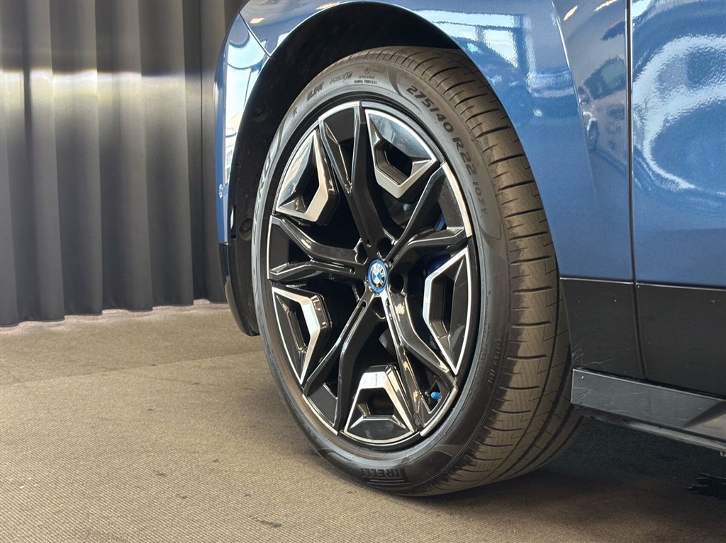 BMW iX 50 EL XDrive 523HK 5d Aut. - Image 9
