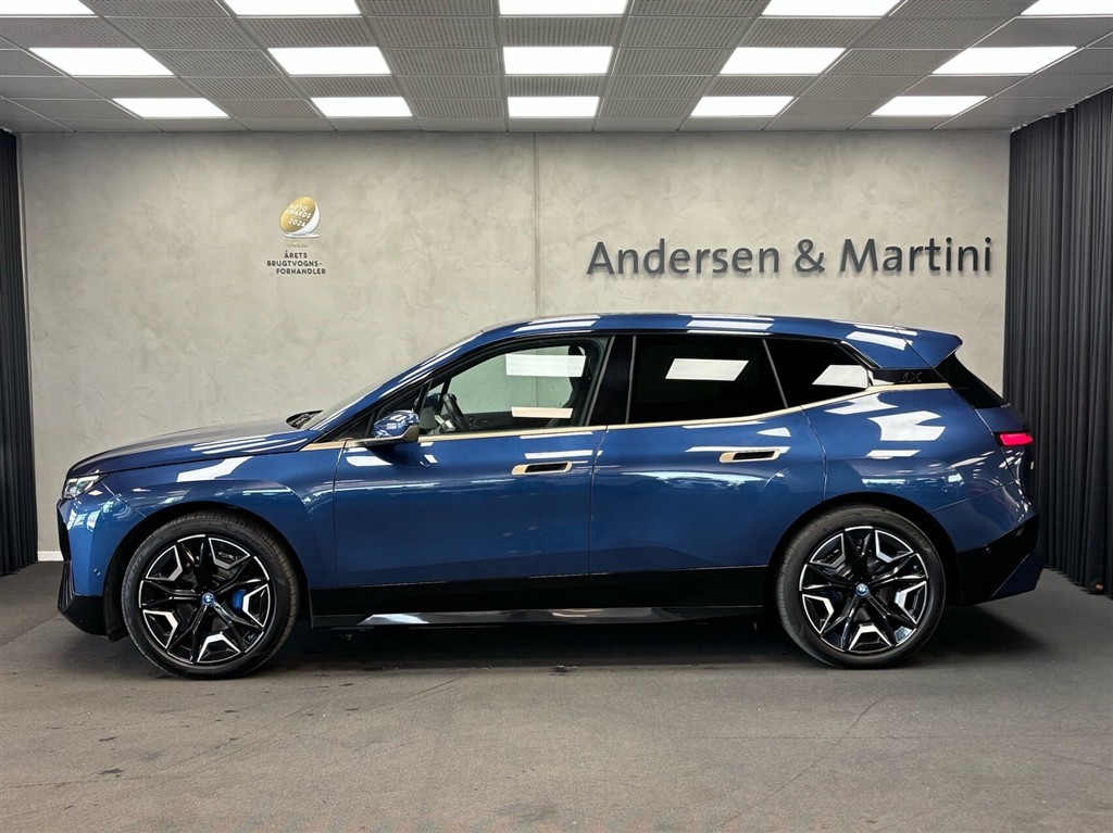 BMW iX 50 EL XDrive 523HK 5d Aut. - Image 2