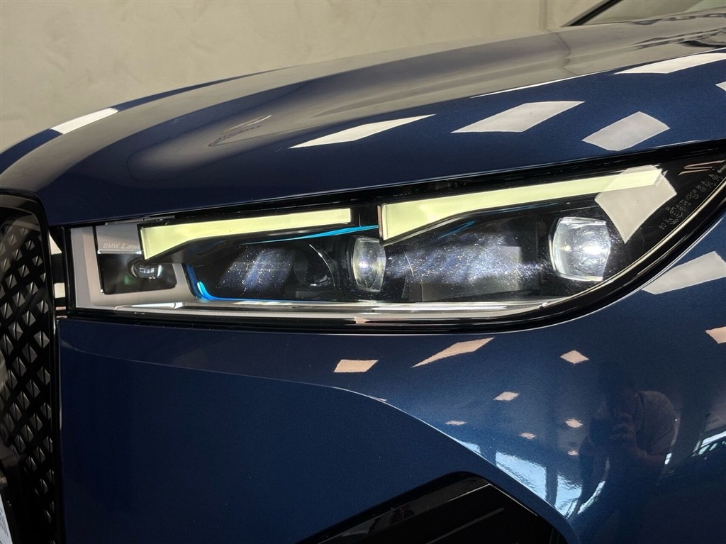 BMW iX 50 EL XDrive 523HK 5d Aut. - Image 4