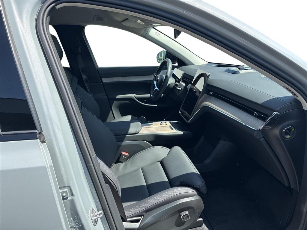 Volvo EX90 Twin Ultra AWD 408HK 5d Aut. - Image 5