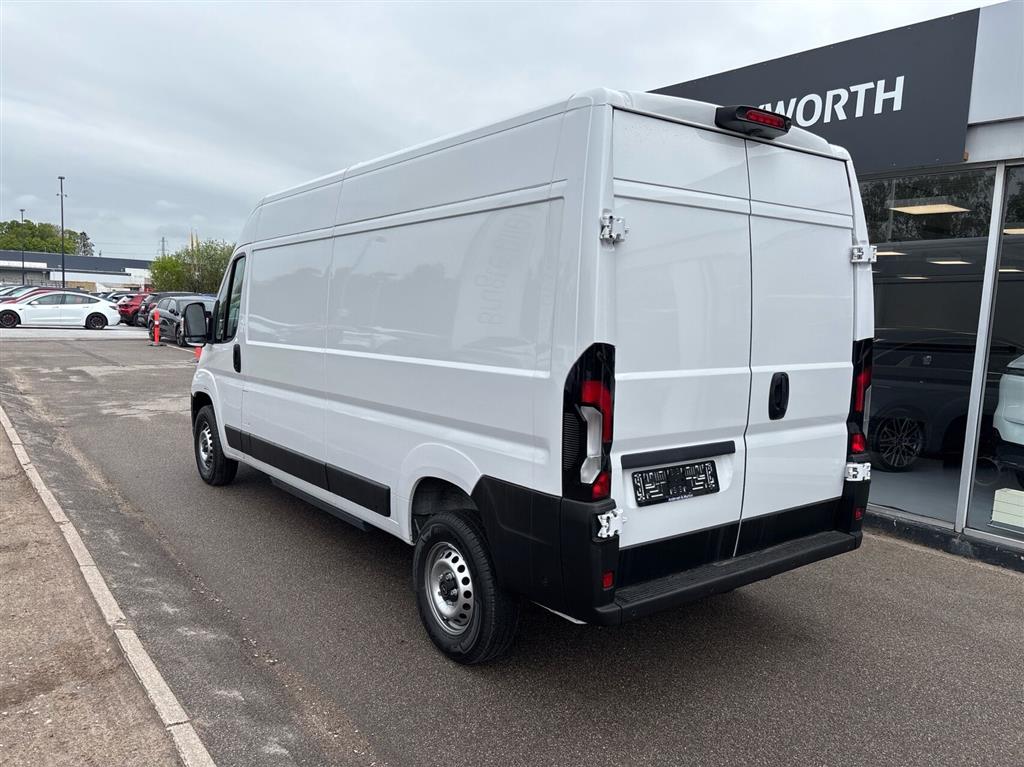 Opel Movano-e 35H L3H2 EL 279HK Van Aut. - Image 2