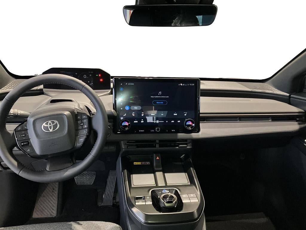 Toyota BZ4X EL Active Tech 224HK 5d Aut. - Image 6