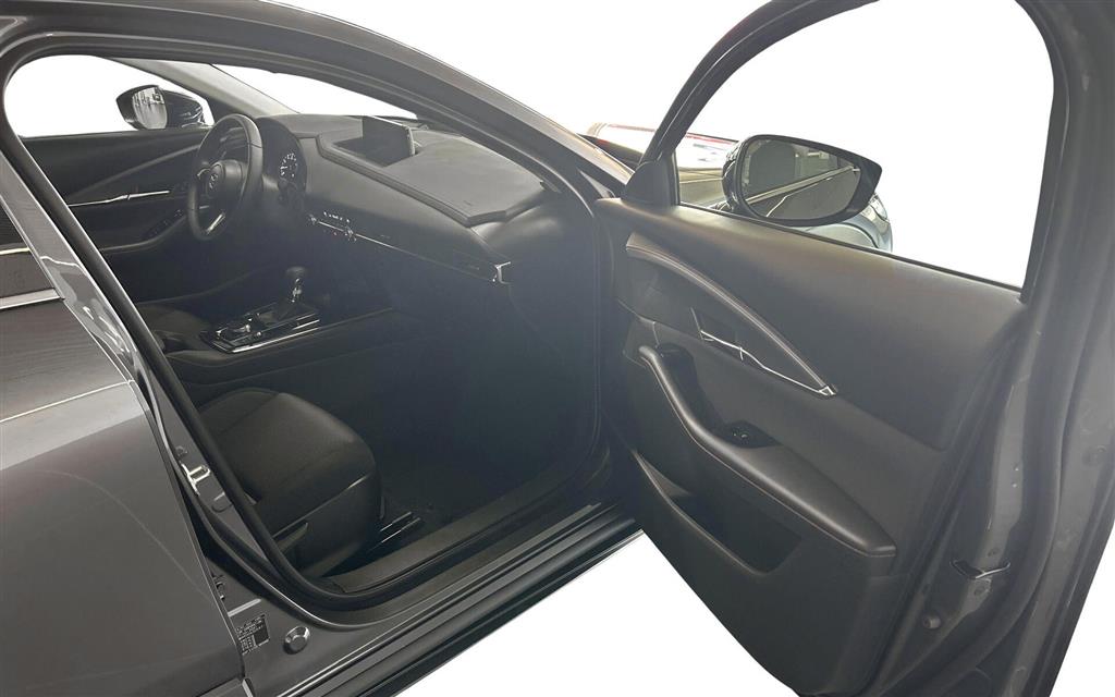 Mazda CX-30 2,5 e-Skyactiv-G Mild hybrid Homura 140HK 5d 6g Aut. - Image 18