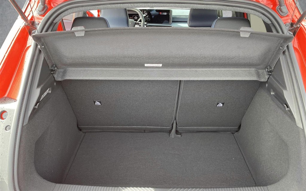 Nissan Micra EL Evolve 52kWh 150HK 5d Aut. - Image 17
