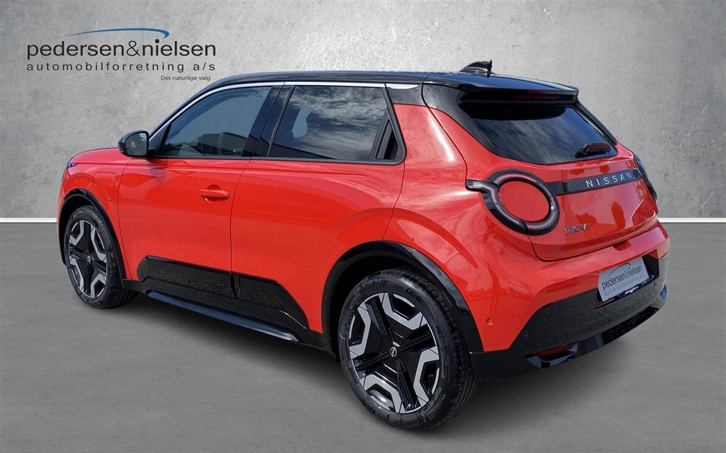 Nissan Micra EL Evolve 52kWh 150HK 5d Aut. - Image 3