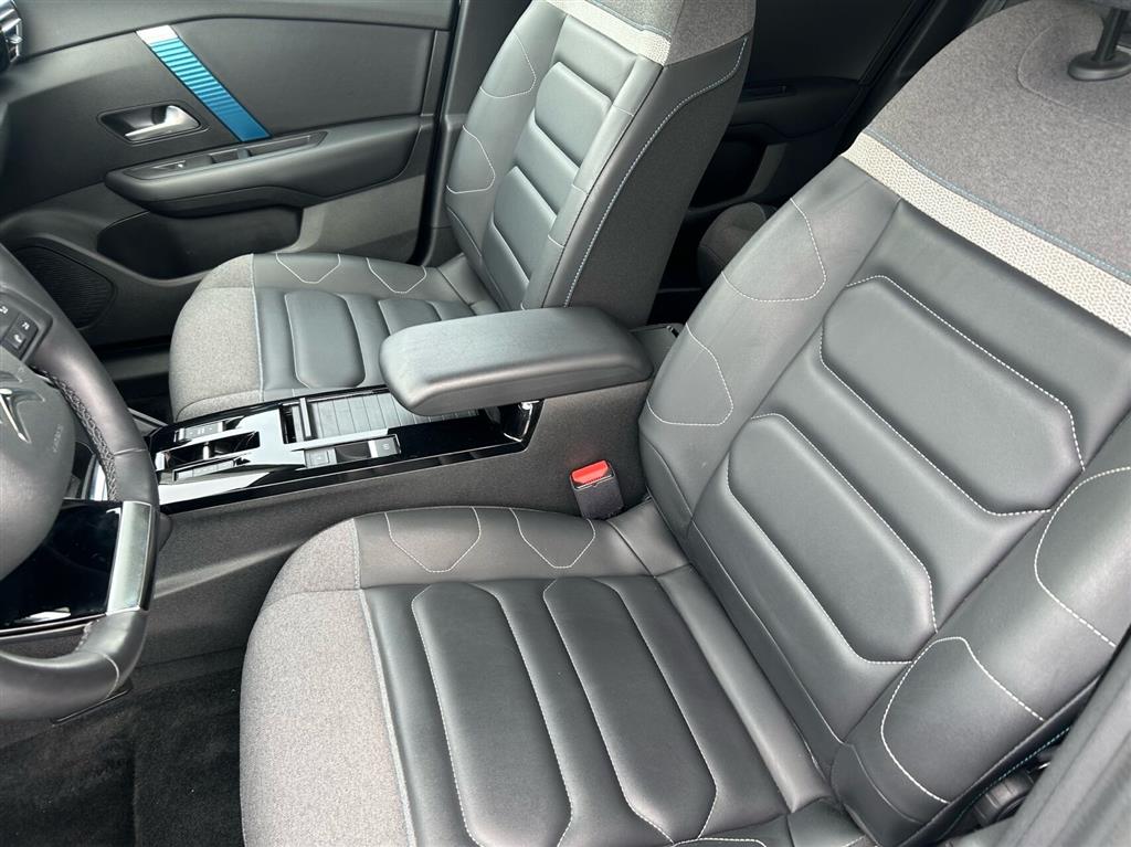 Citroën e-C4 EL Shine 136HK 5d Aut. - Image 7