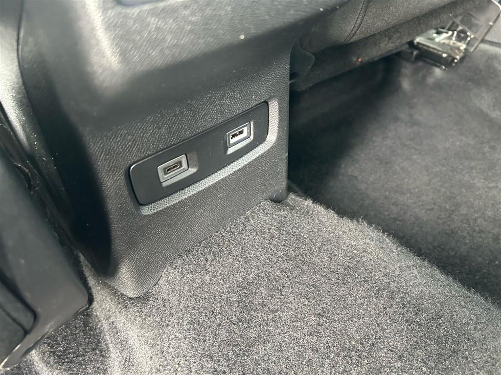 Citroën e-C4 EL Shine 136HK 5d Aut. - Image 19