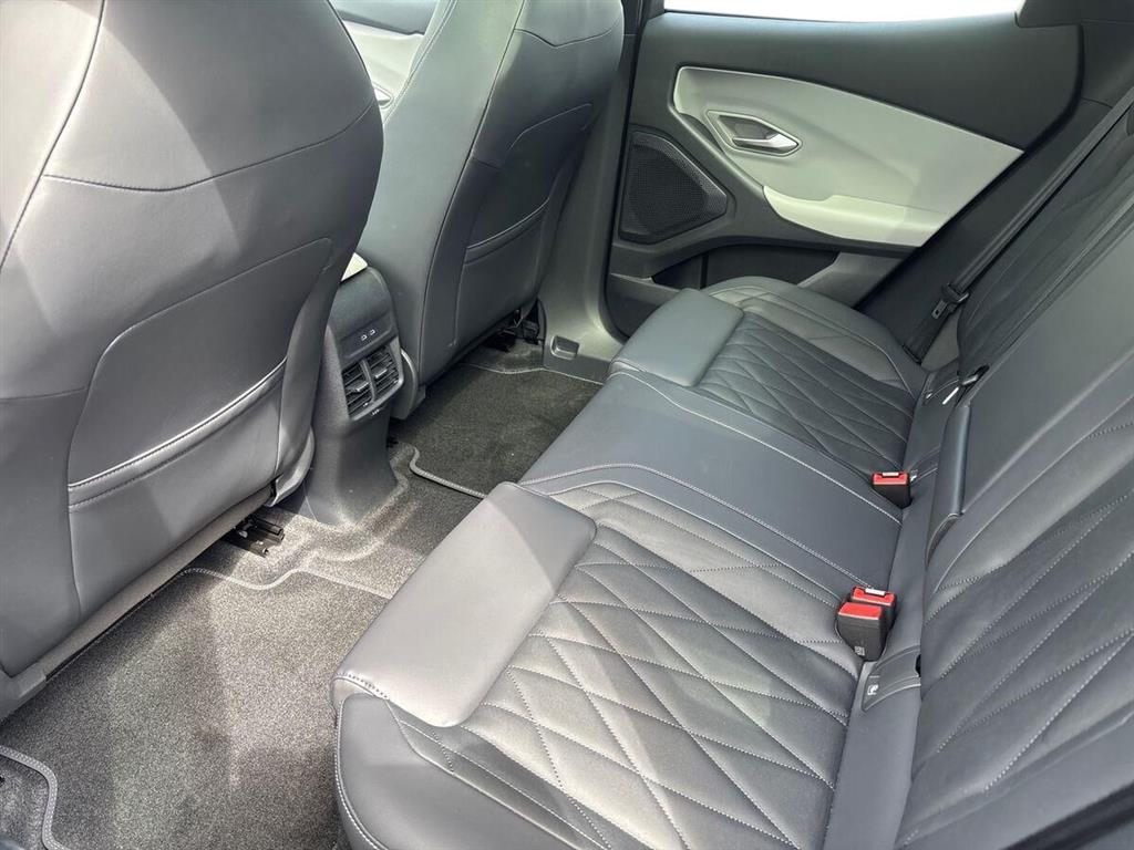 Ford Explorer EL UR Premium RWD 286HK 5d Aut. - Image 11