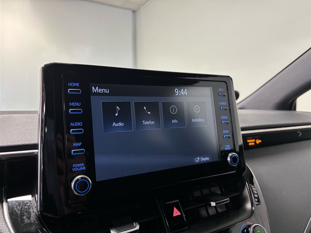 Toyota Corolla Touring Sports 1,8 Hybrid Active Smart E-CVT 122HK Stc Trinl. Gear - Image 16