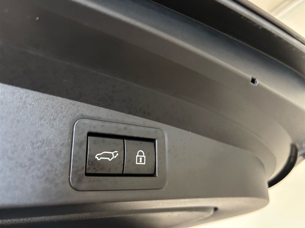 Toyota Corolla Touring Sports 1,8 Hybrid Active Smart E-CVT 122HK Stc Trinl. Gear - Image 5