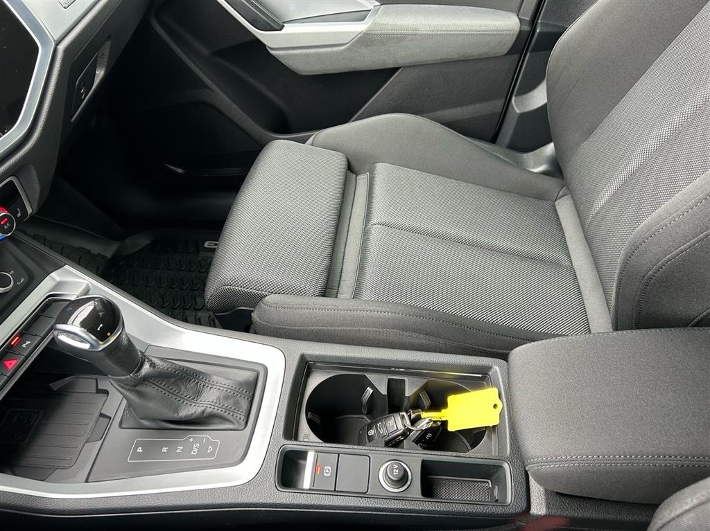 Audi Q3 1,4 45 TFSI e Plugin-hybrid Attitude Plus S Tronic 245HK 5d 6g Aut. - Image 21